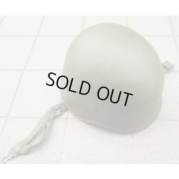 ドイツ連邦軍(ドイツ軍)M826ヘルメット サイズ51-54(SMALL寸