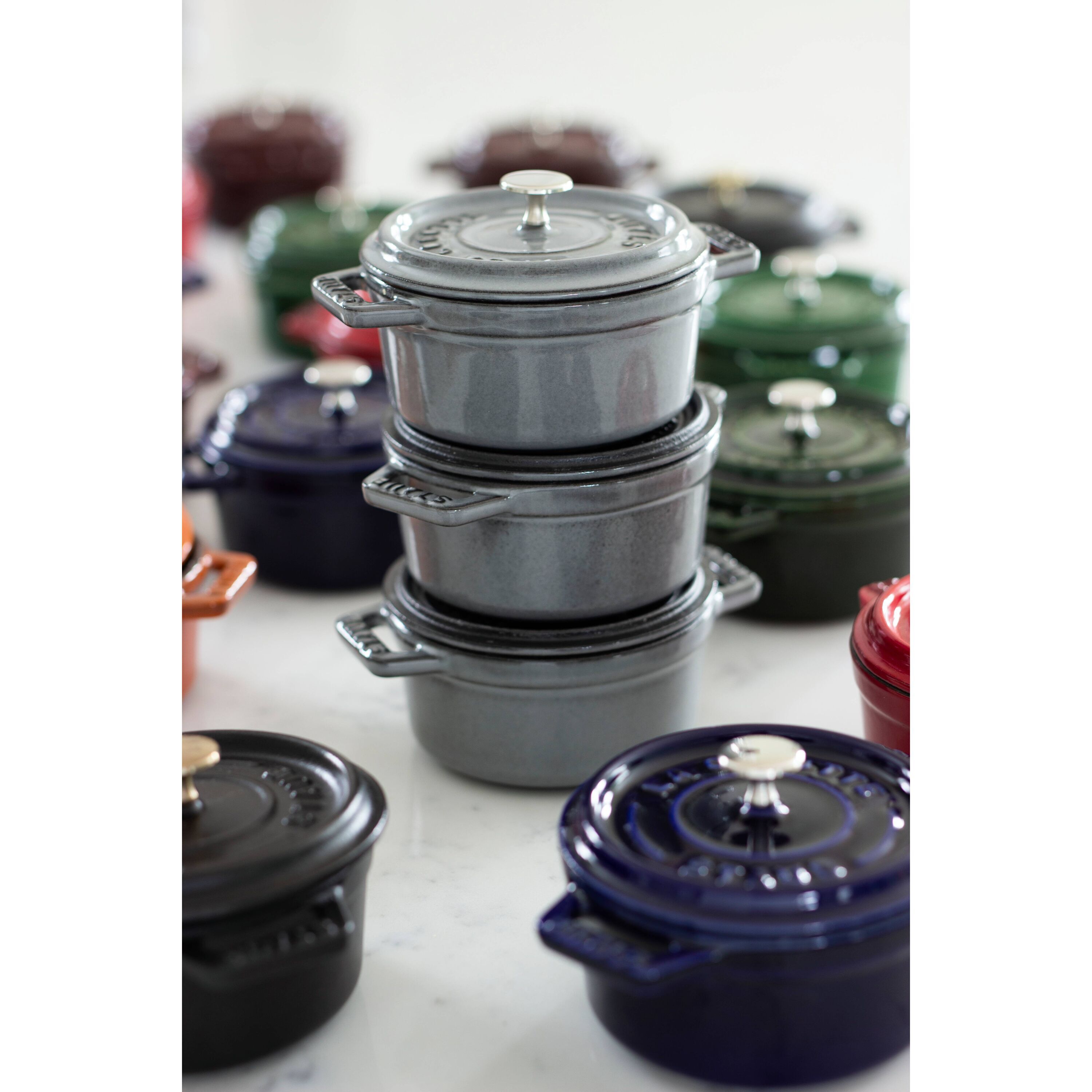 ストウブ ココット ラウンド 14cm| 鋳物ホーロー鍋| ストウブ(STAUB