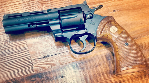 シティーハンターコラボモデル、「コルトパイソン 冴羽獠モデル