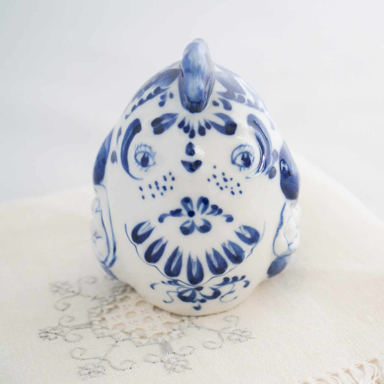 ロシアのグジェリ陶器 ニワトリの置物 2 | Anneli folkcraft