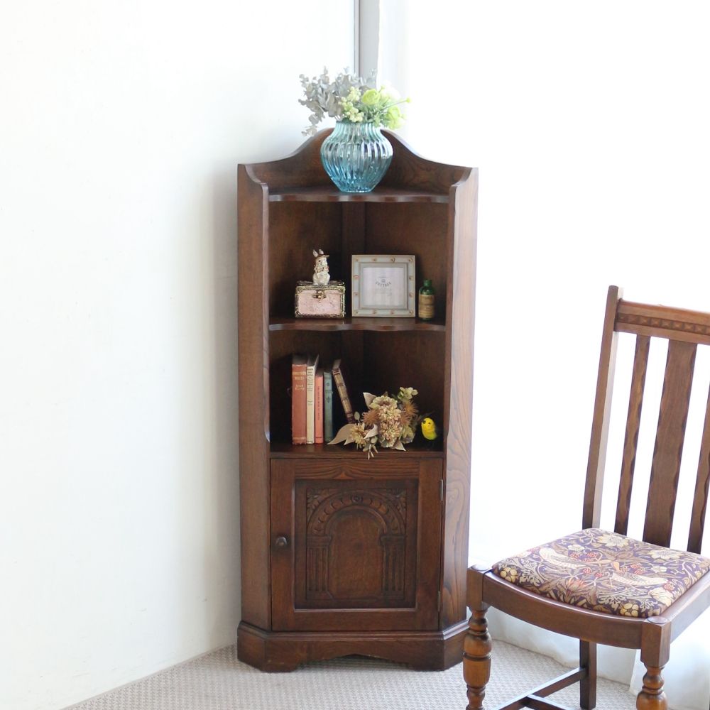 お部屋の角にピッタリ♪ コーナーキャビネット VC104-436