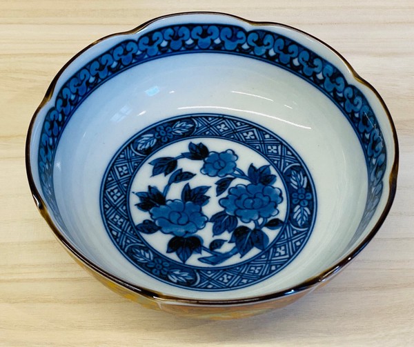 金彩古伊万里【美濃焼 煮物鉢 盛鉢 日本製 陶器】ヤマ吾陶器の商品