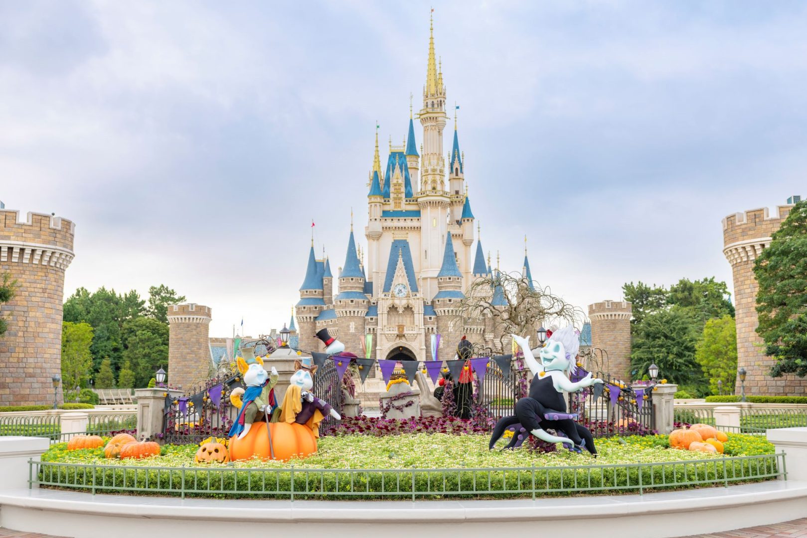 Tokyo Disney Resort Halloween 2025: Villains, Fireworks, and More