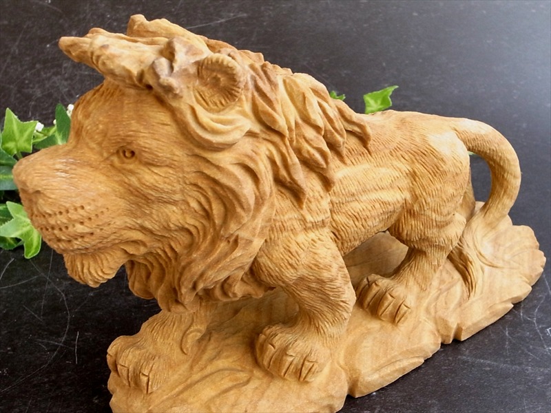 本物の質感 縁起物 ジャスパー ライオン 彫刻置物 最大幅 約220mm 重さ