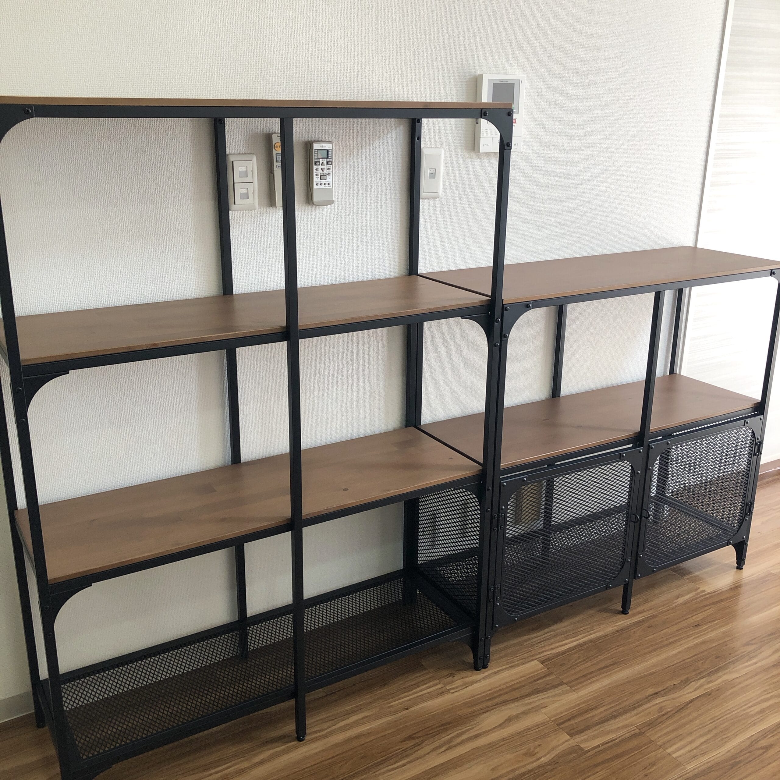 IKEA】インダストリアルなラックを2台並べて | LEE