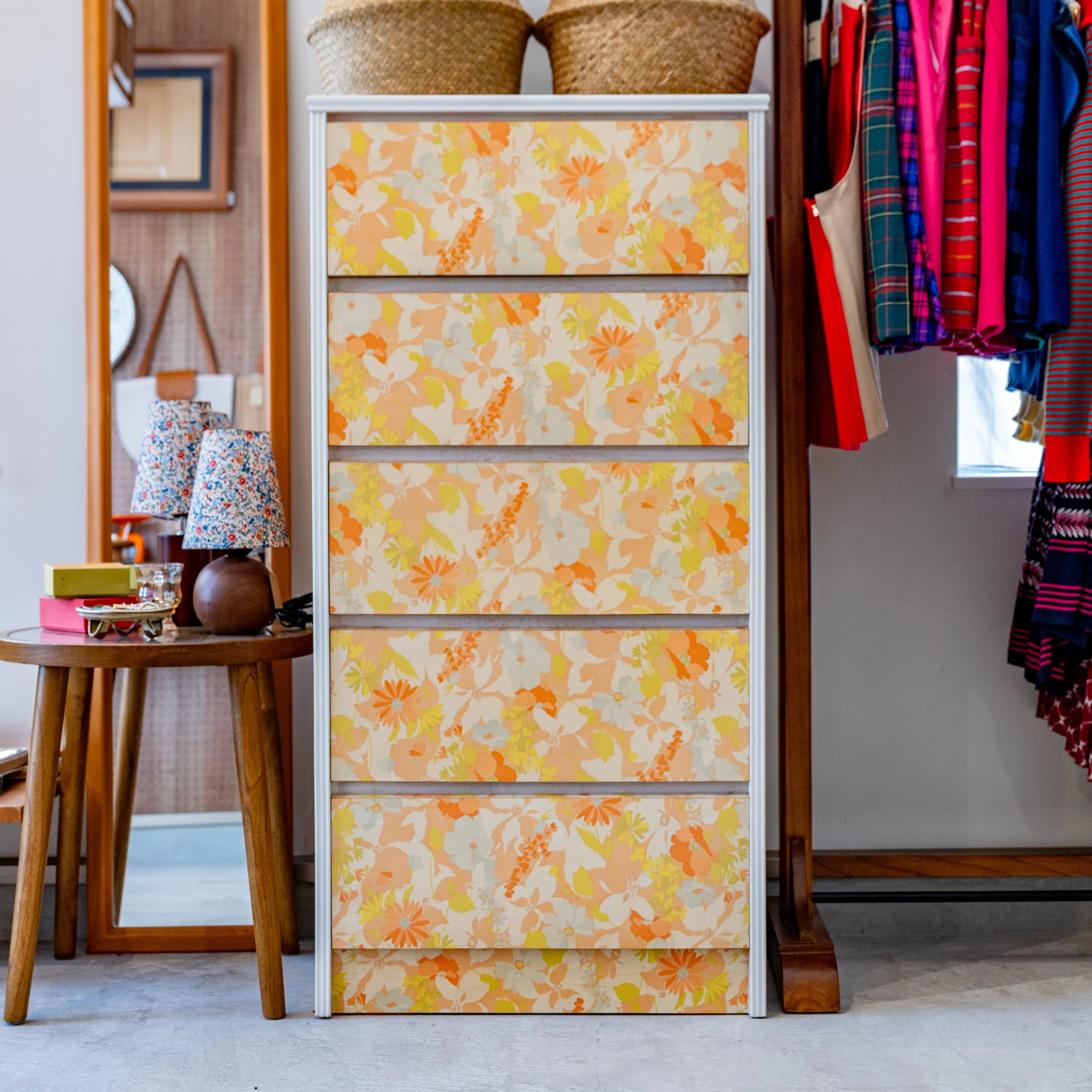 レトロポップ 花柄チェスト 5段 – 古道具オールドニュー商會