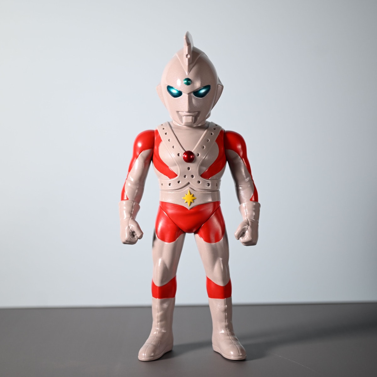 ソフビ】【Planet-X】エメラルド星人 カイン(マスク着脱式)/プラネット