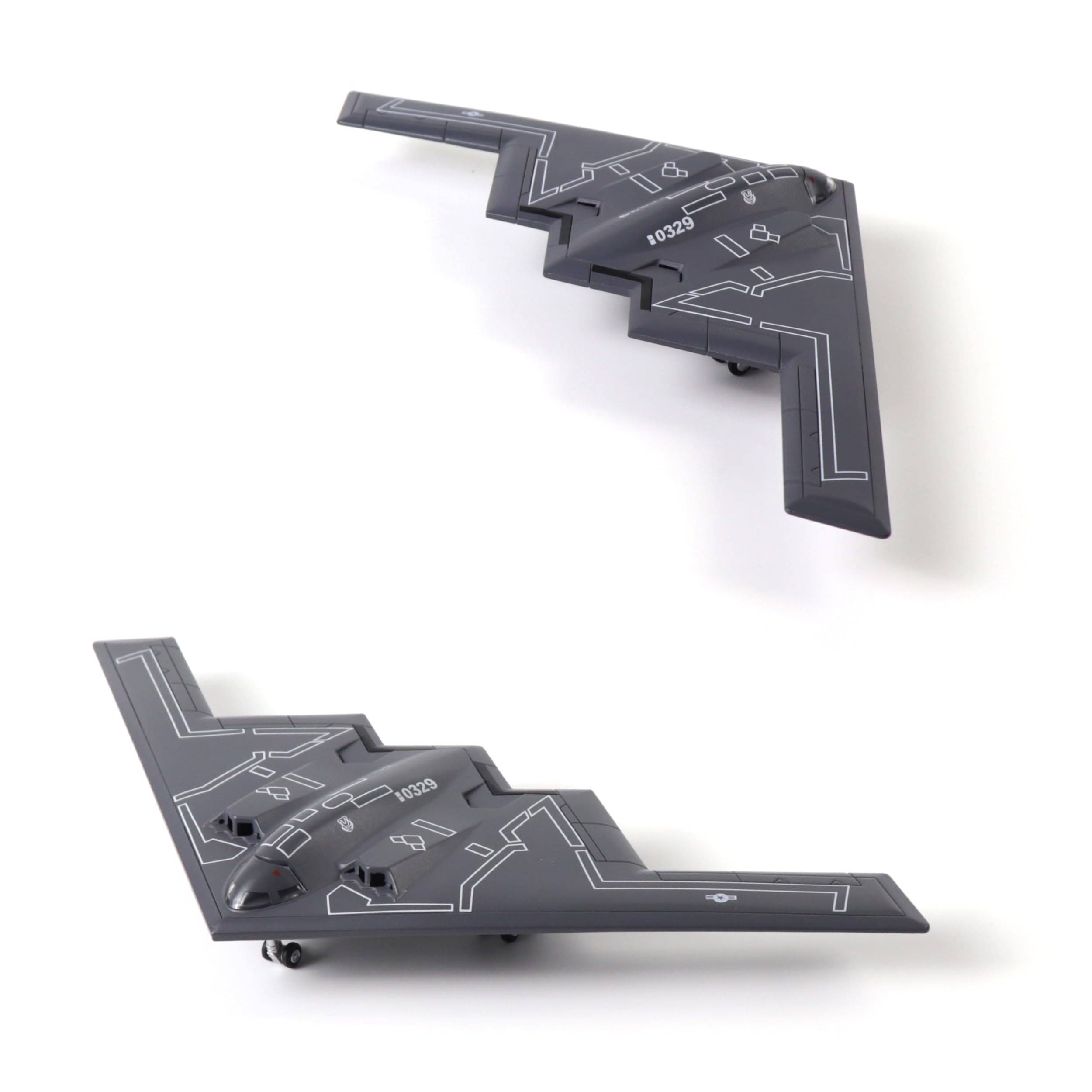 Amazon.co.jp: NUOTIE B-2A スピリット 1/200 金属爆撃機モデルキット