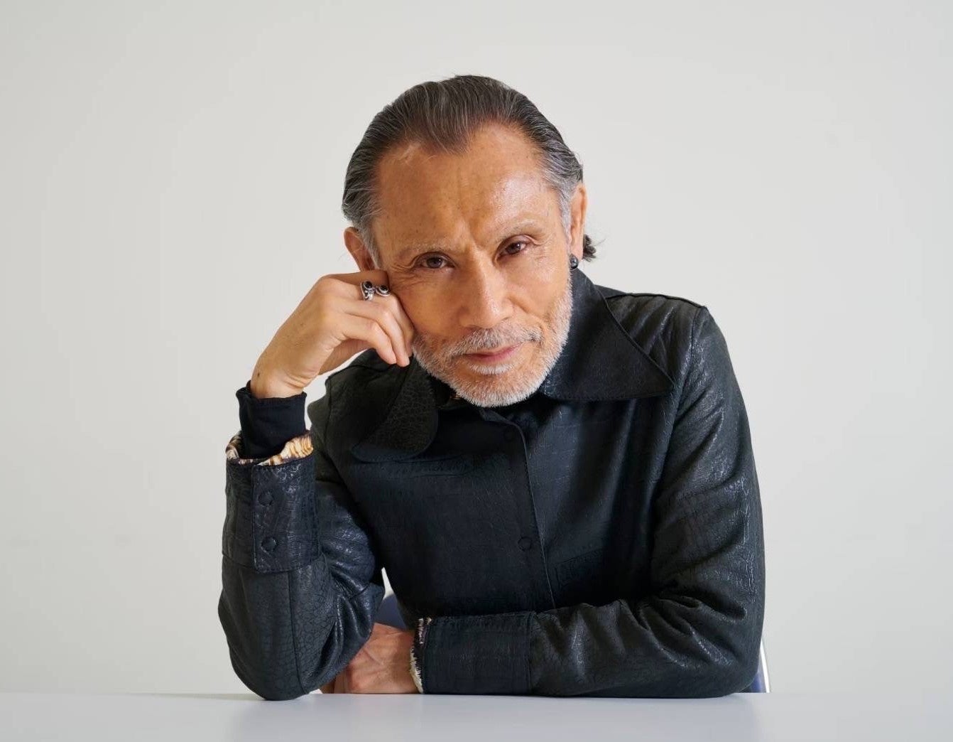 常に初心、常に挑戦。「画業三十周年 片岡鶴太郎 作品展－生涯素人