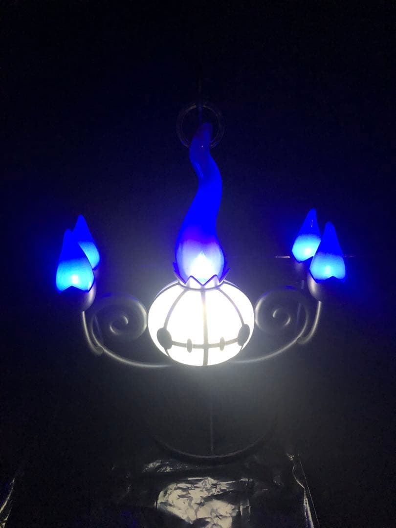 シャンデラ　LEDライト 炎がまたたく　ポケモンセンター 炎がまたたく LEDライト シャンデラ ｜【公式】ポケモンセンターオンライン