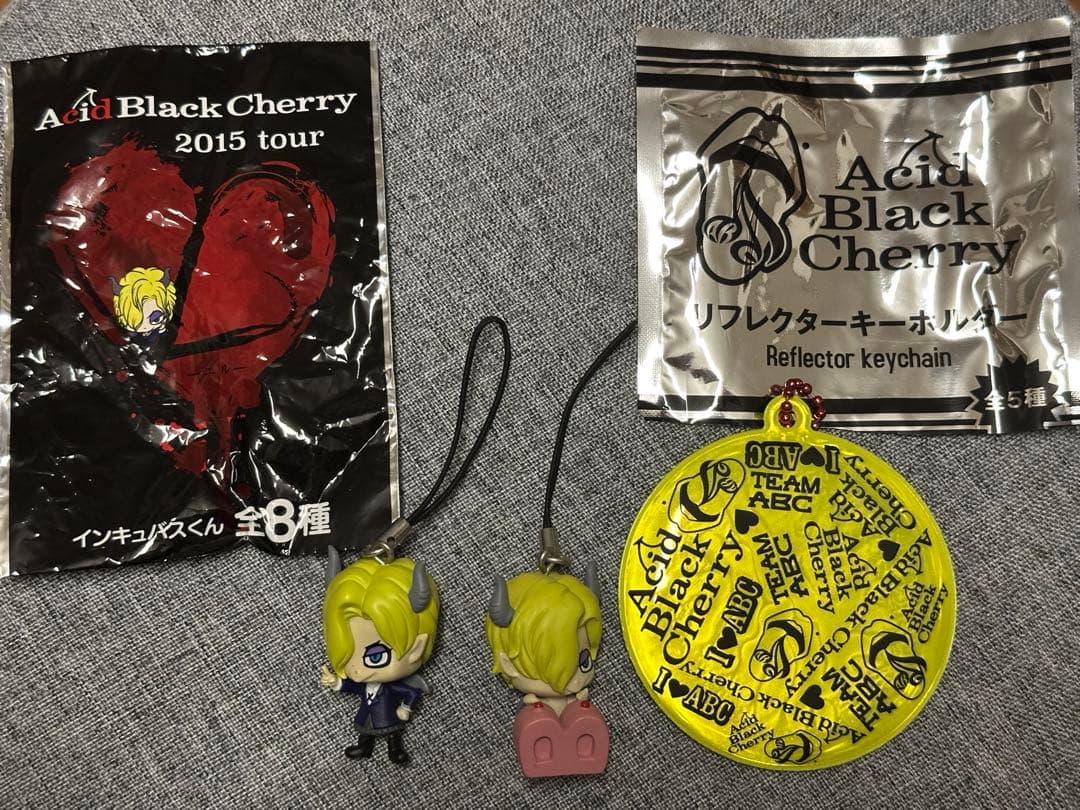 Acid Black Cherry インキュバスくん リフレクターキーホルダー - メルカリ