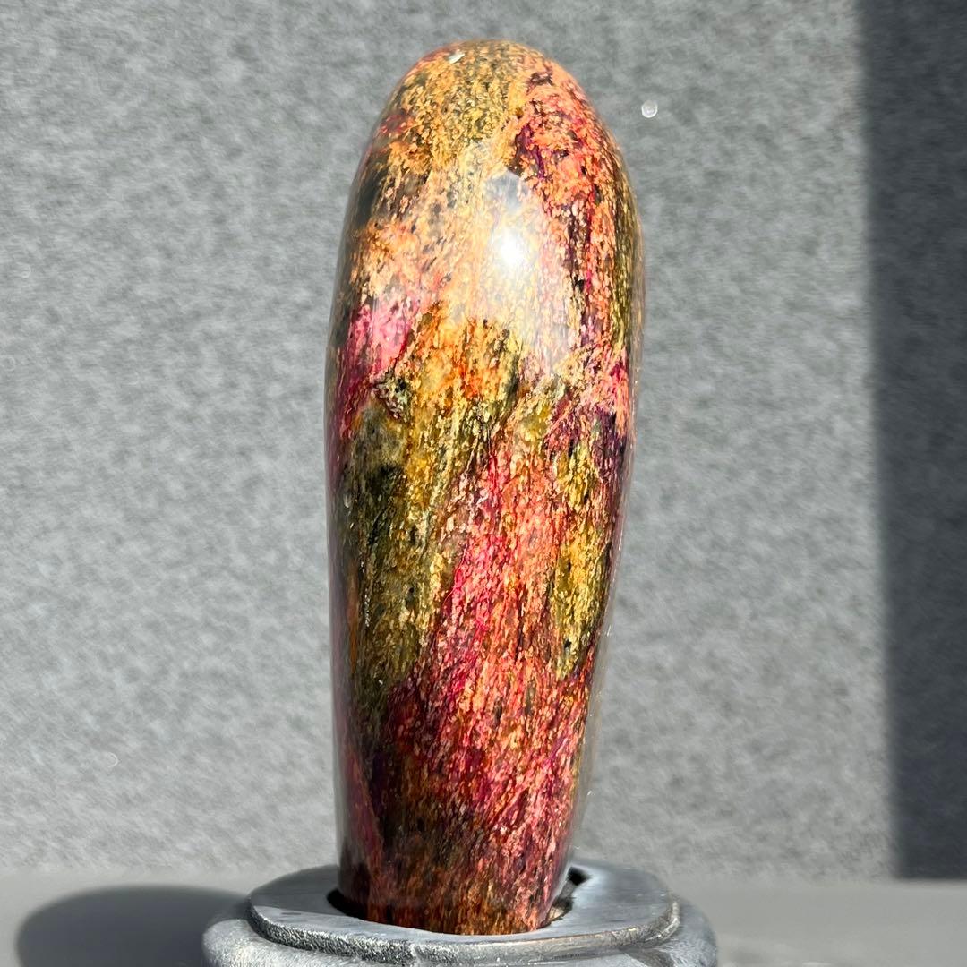 ✳️☆彩り鮮やか☆美しい発色☆七彩石 台湾七彩石 原石 色彩石 - メルカリ