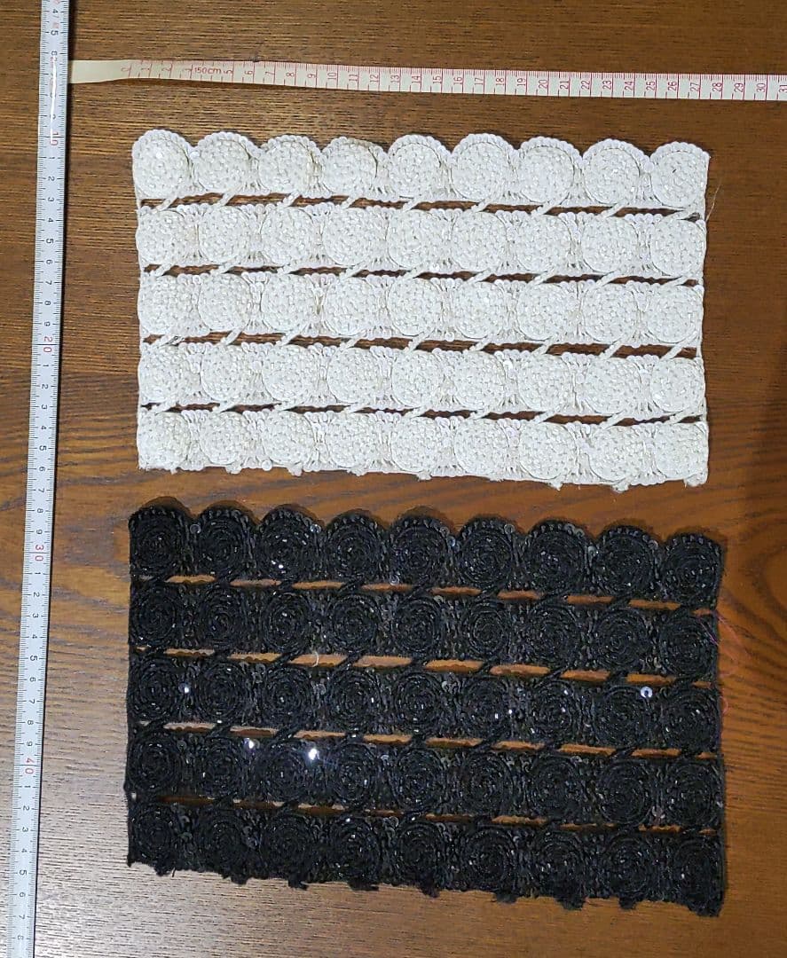 インポート生地 ハギレ パール・ビーズ・スパンコール・刺繍装飾 エン