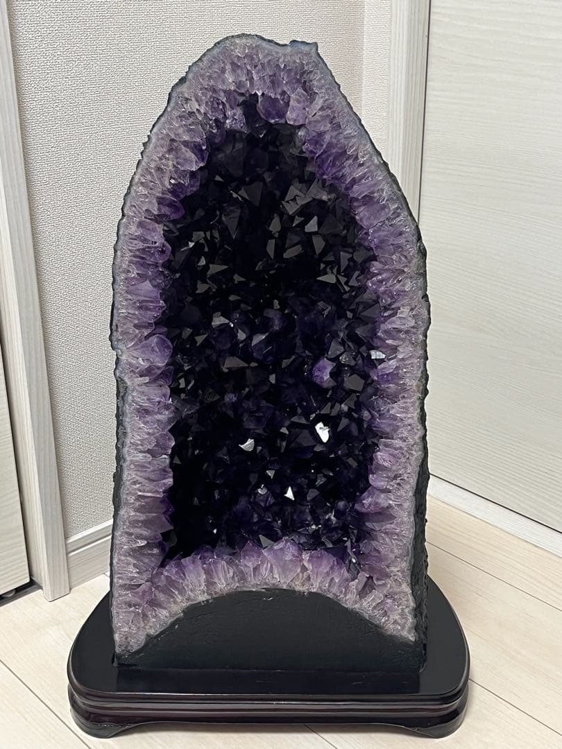 ⭐︎希少⭐︎アメジストドーム⭐︎大きめ⭐︎ 天然石 紫水晶 特大 アメジスト ドーム 原石 H81cm 送料無料 台座付き