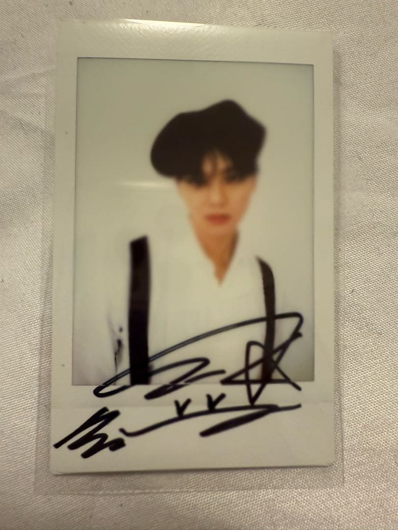 ソンガン　サイン ポラ Kstyle11周年】ソン・ガンさんからお祝いメッセージが到着！直筆サイン