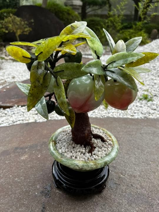 インド翡翠他　玉石　桃の木　盆栽　縁起物　桃彫刻細工　玉石盆栽　古美術　中国古玩 貴重 中国 玉石 果物形 アンティーク 翡翠 貴石 桃の木 盆栽 - メルカリ