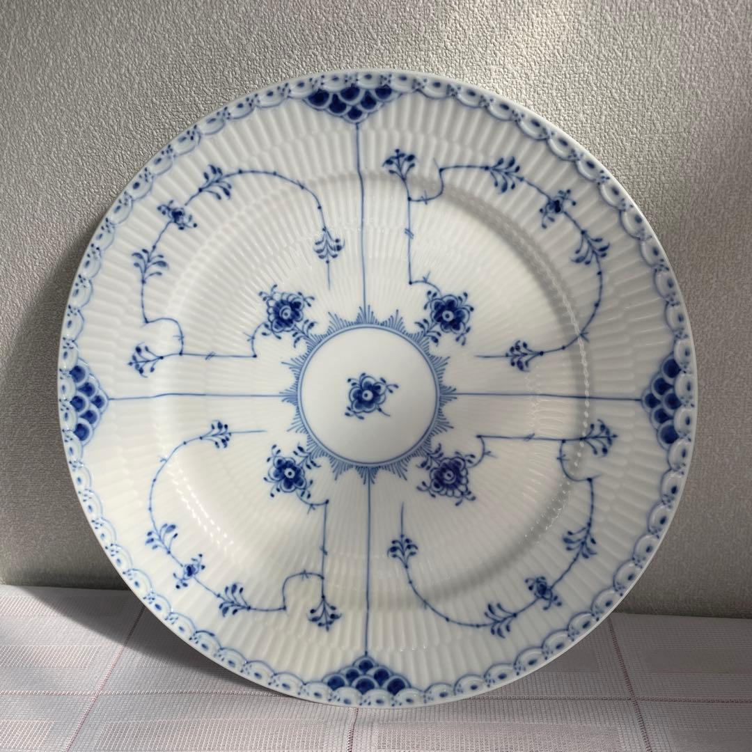 ロイヤルコペンハーゲン ブルーフルーテッド 皿 デンマーク 27cm ブルーフルーテッド プレイン プレート 27cm|ロイヤル コペンハーゲン