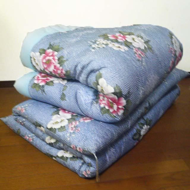 寝具 掛敷布団 シングル 和式 昔ながら 花柄 牡丹 ブルー(T08-1) 楽天市場】日本製 和布団 敷きふとん シングル 105×200cm 上品 和