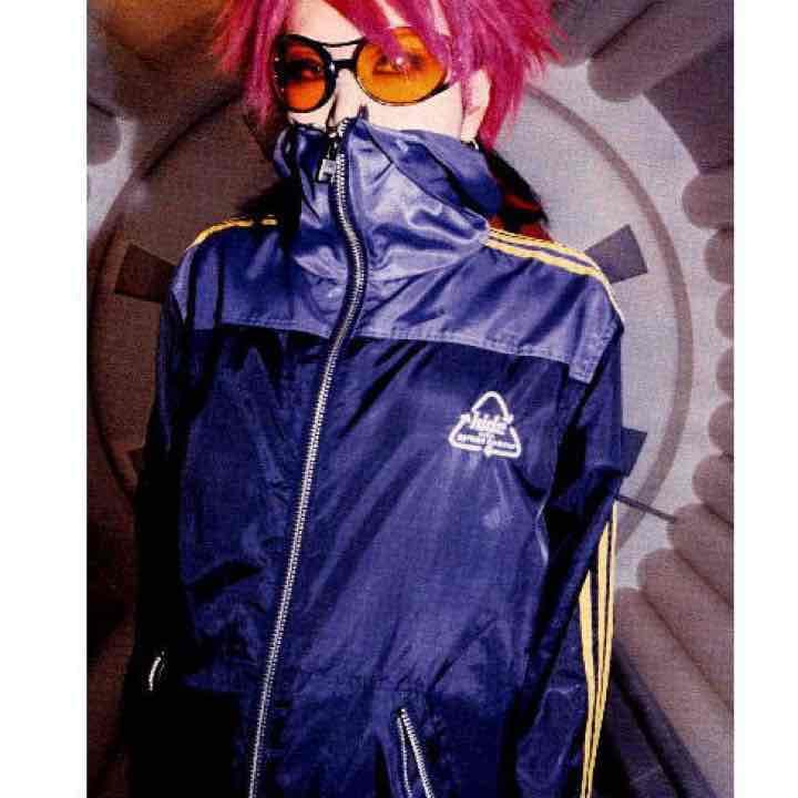 hide with spread beaver ナイロンジャケット - メルカリ