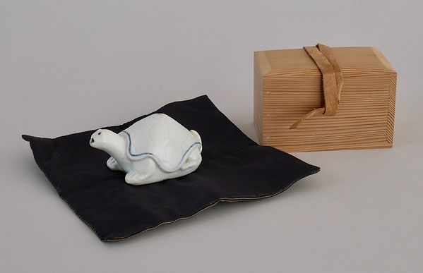 朝鮮美術 | 李朝白磁染付亀形水滴 | Gallery陽々youyou | 山梨県